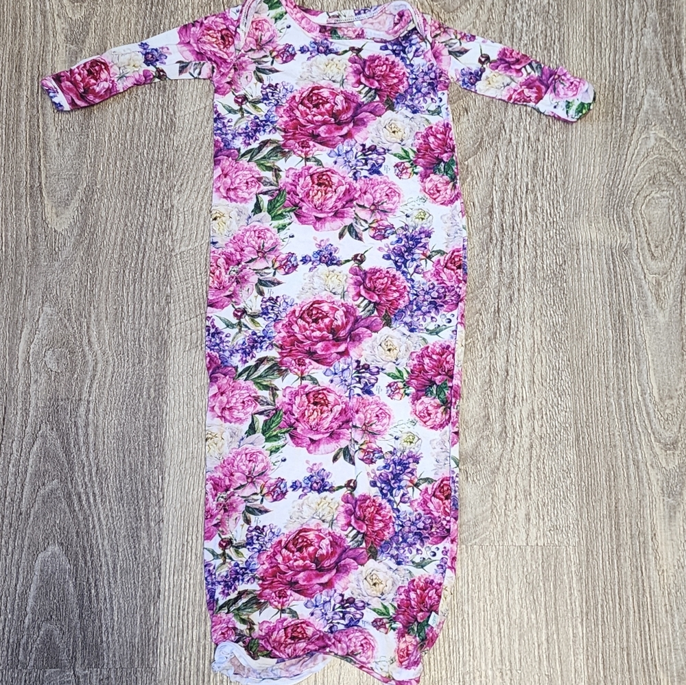 Beautiful posh peanut zipper gown 0 to 3
